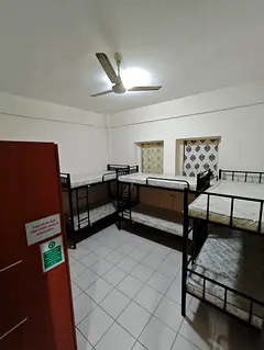Ladies bedspace available in ewan residence DIP1 for Indians