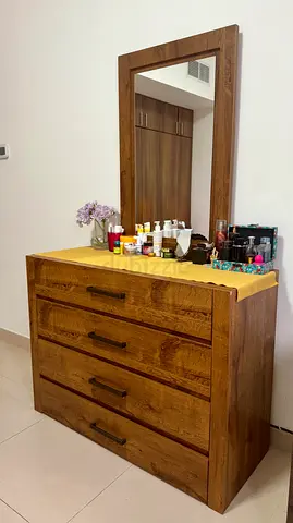 Wooden 4-Drawer Dresser with Mirror - Good Condition