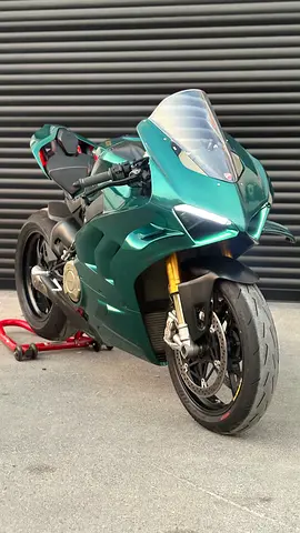 Ducati V4s