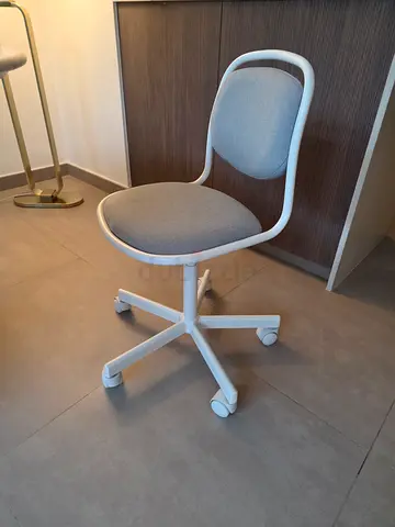 IKEA ÖRFJÄLL Swivel Office Chair – White & Light Grey – Excellent Condition