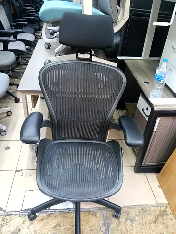 Herman Miller Aeron chair headrest for selling.colour black