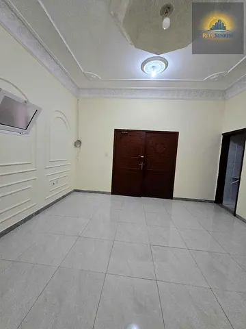 NICE STUDIO APARTMENT AVAILABLE AT OPPOSITE MADINAT ZAYED MALL READY TO MOVE