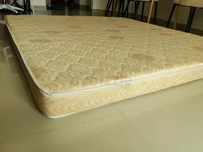 King size mattress in good condition