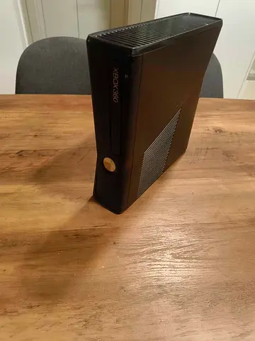 x box 360 (with freestyle 3) and 250GB storage