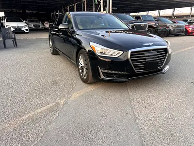 صورة 5 لـ 2017 Genesis G90