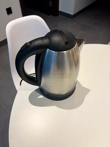 Stainless Steel Electric Kettle - 1.7L, Good Condition