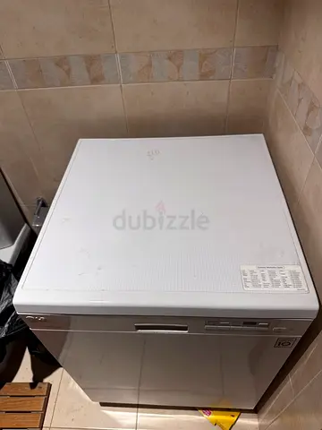 LG Dishwasher Inverter Direct Drive - good working condition