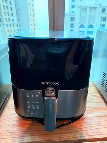 Nutricook Air Fryer - Compact Electric Fryer in Good Condition