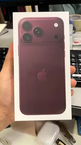 Iphone 18pro max 512GB burgundy