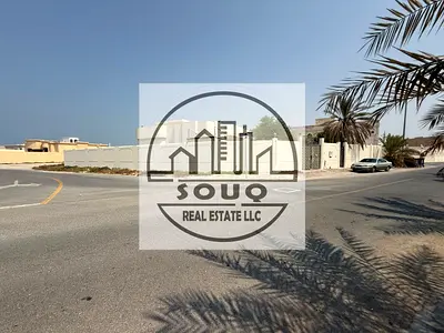 4BR Villa with Private Garden in Northern Emirates