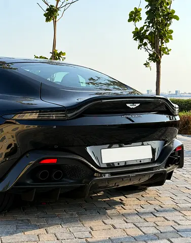 2020 Aston Martin Vantage AMR GCC Specs