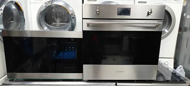 Smeg Brand Built-in electric Oven and Microwave set lastest version