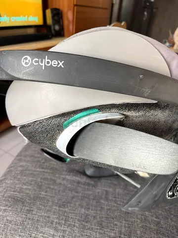 Cybex infant car seat (grey) - good condition
