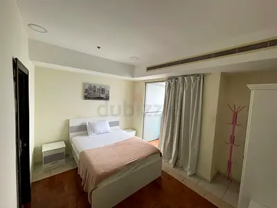 Luxury Bedroom Full Sea View in Dubai Marina