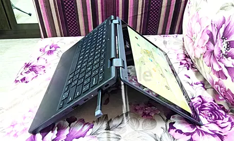 Asus (CR1100FX)_RAM 8 GB_SSD 32 GB_TouchScreen + FLIP_Dual Camera + PEN_Educational Chromebook