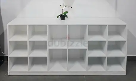 White 15-Cubby Storage Shelf / Bookcase - Good Condition
