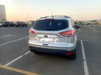 Ford Escape SE 2014 American Specs in Great Condition