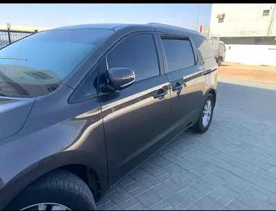صورة 2 لـ 2016 KIA SEDONA