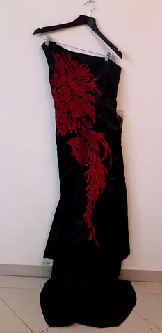 Girls' dresses
