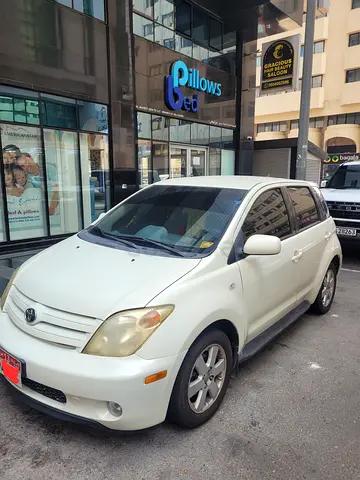 Toyota XA 2005 Standard GCC Specs