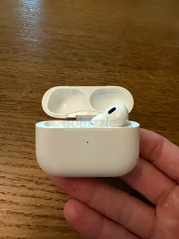 AirPods Pro 2 case+right AirPods original