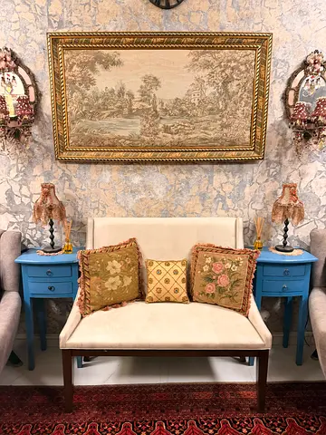 Classifieds: Classic sofa | dubizzle Dubai