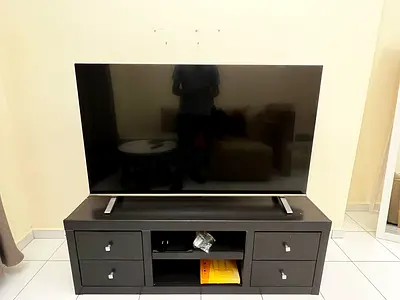 55 inch LCD TV with spotless condition