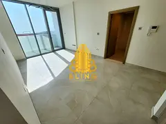Alluring 2BHK With Balcony & Built-In Cupboards