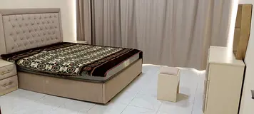 Full furnish room available for rant near sharjah city center bas stop neat and clean al majaz 2