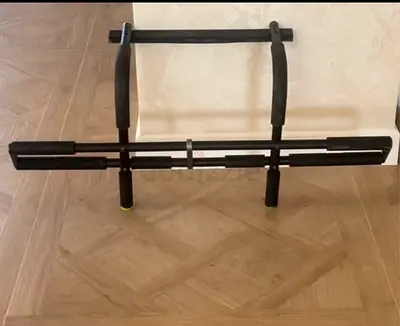 Adjustable Doorway Pull-Up Bar / Home Chin-Up Station