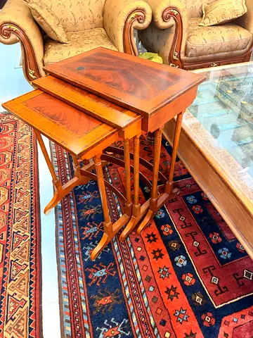 Set of 3 Vintage Nesting Side Tables - Solid Wood marina