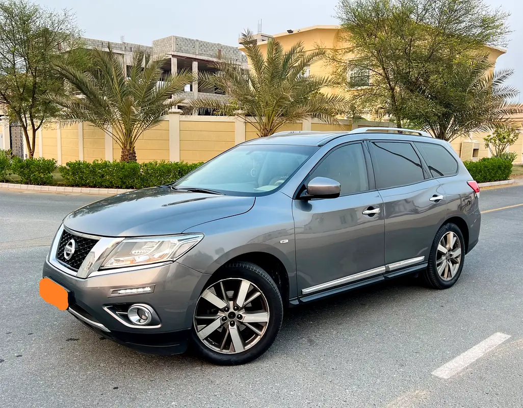 2015 Nissan Pathfinder SV