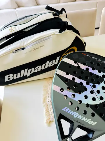 PRICE DRP (48hrs Only)  Racket + Bag!! **950 AED** Bullpadel Hack 04 2026 - Almost New