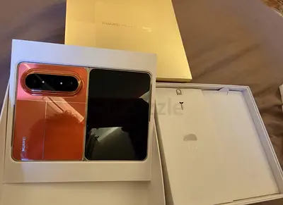Huwaei Pura x Max 16/1TB orange color
