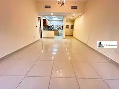 Bright and Spacious | 6 Cheques Flexible | Ready to Move