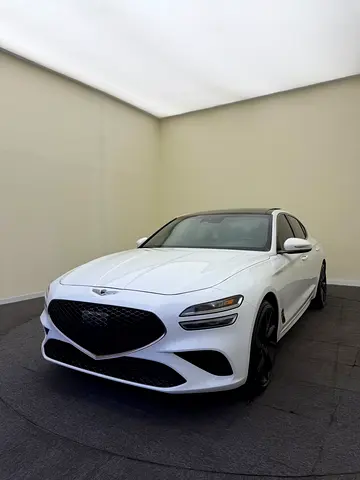 2023 Genesis G70 photo 2