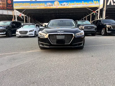 صورة 2 لـ 2017 Genesis G90