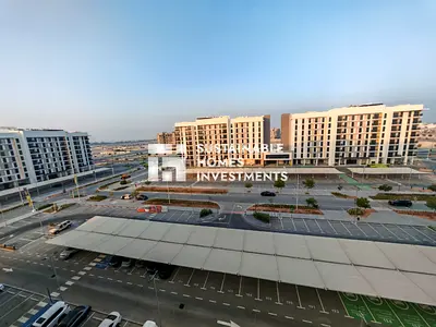 Bright Layout l High Floor l Vacant