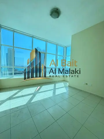 شقة غرفة وصالة بإطلالة بحرية كاملة
موقع مميز في التعاون | تكييف مركزي