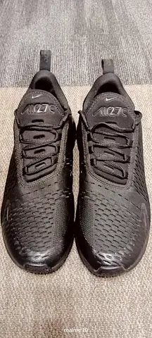 Nike Air Max 270 Triple Black Sneakers