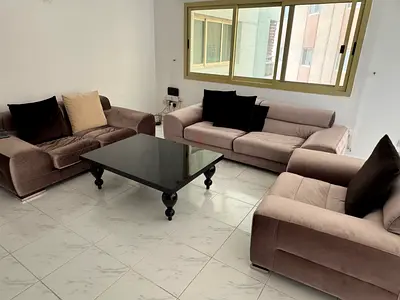 3-piece velvet sofa set - good condition