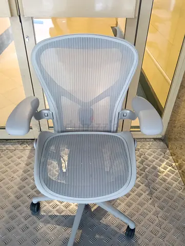 Herman Miller remastered chair for selling.colour gray size B