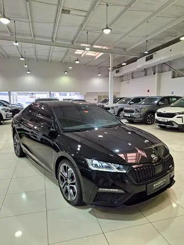 2022 Skoda Octavia VRS GCC Specs | Low Mileage