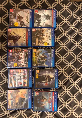 10 Original PS4 Games Bundle – GTA V, $%& of War, Assassin’s Creed & More