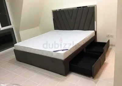 Queen storage bed with mattress and pull-out drawers - grey