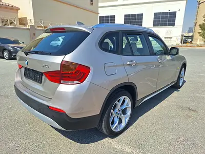 صورة 4 لـ 2011 BMW 1-SERIES