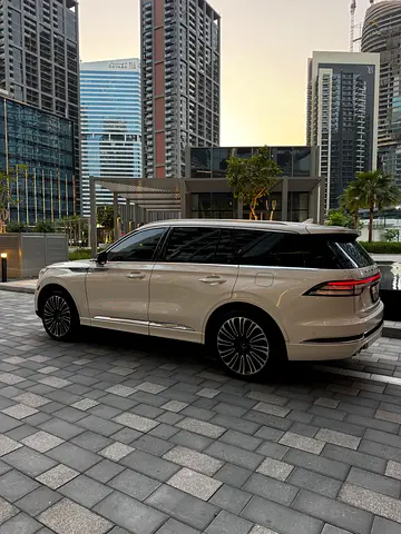2023 Lincoln AVIATOR 照片 4