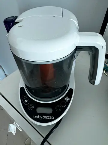 Baby Brezza One Step Baby Food Maker - White, Good Condition