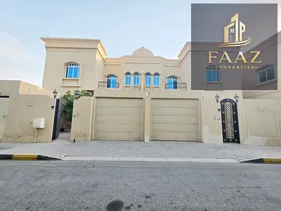 فيلا واسعة مكونة من 4 غرف نوم للإيجار في منطقة الشرقان، الشارقة