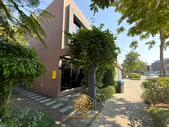 🏡 4-Bedroom Villa for Sale in Masaar – Saro | Prime Corner Plot